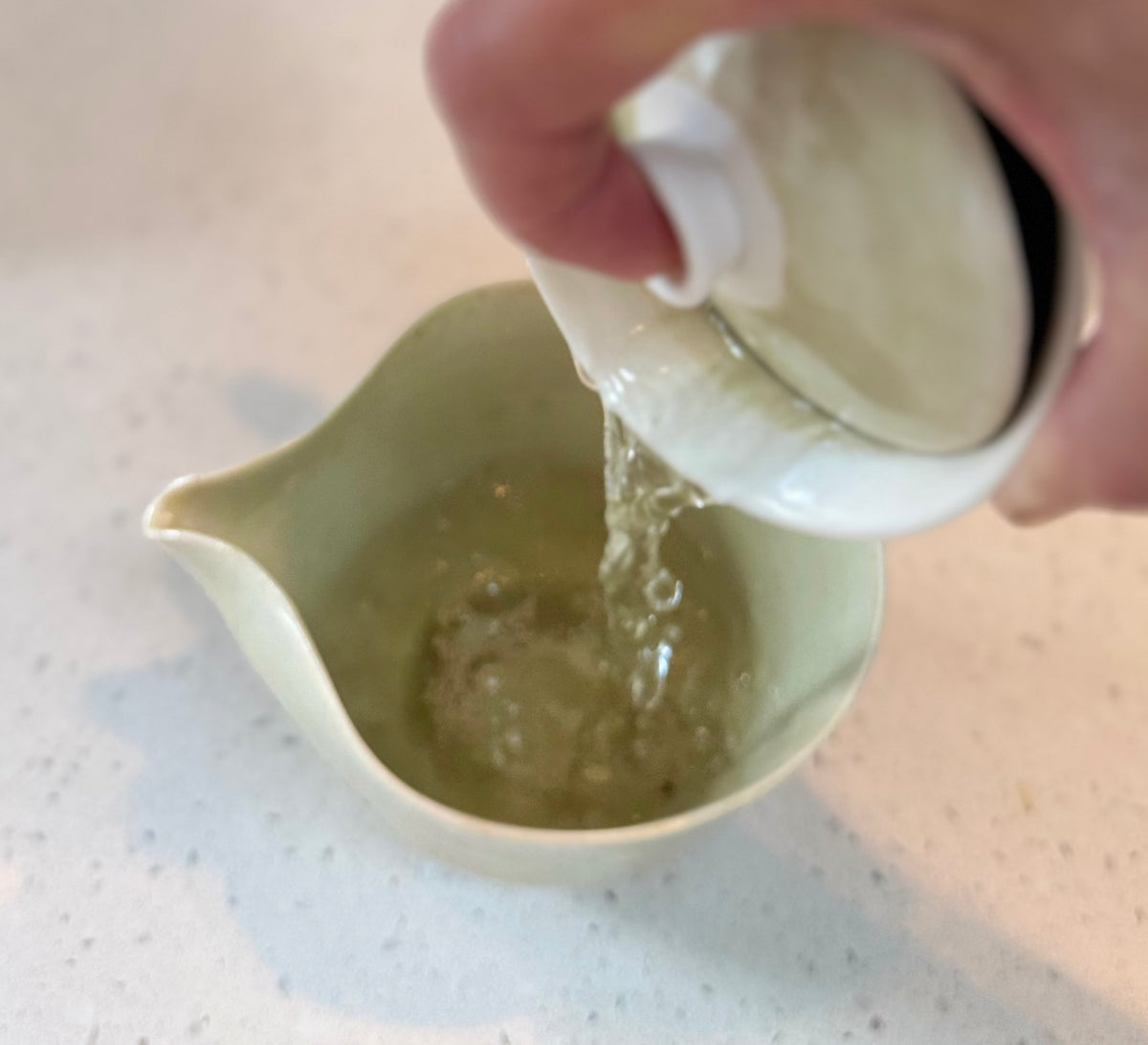 Gaiwan og chahai i porselen