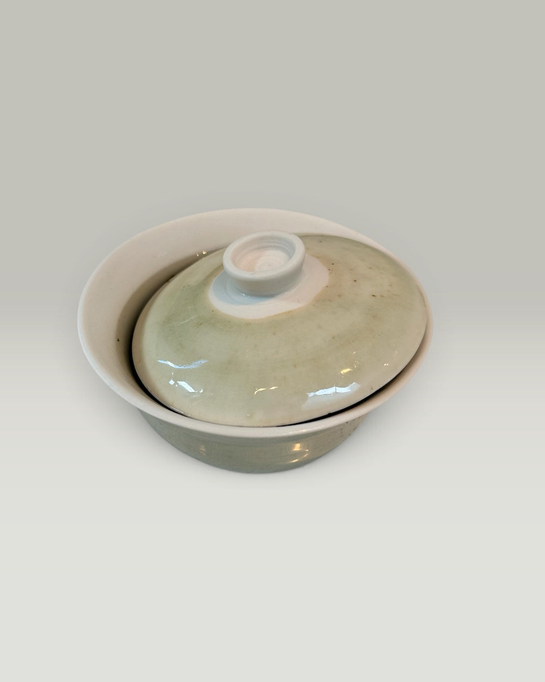 Gaiwan og chahai i porselen